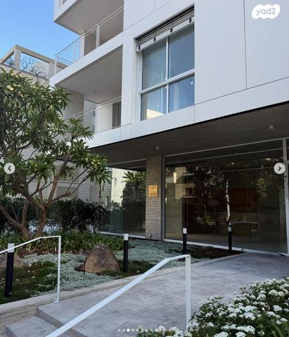 דירה, הניצנים 4, מרכז, הרצליה