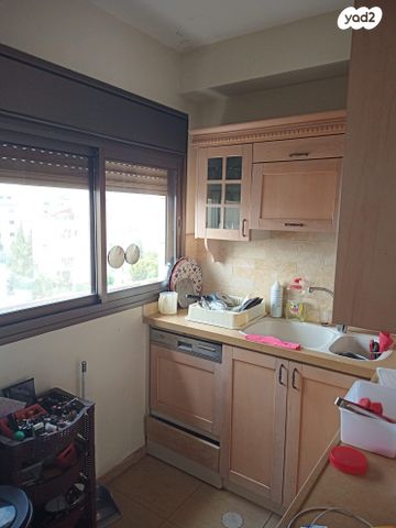 גג/ פנטהאוז, הרצל 15, עיר, מרכז העיר, נהריה