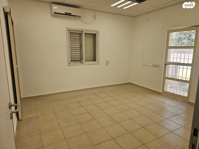 בית פרטי/ קוטג', זאב יעבץ 15, קרית מטלון, פתח תקווה