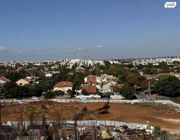 דירה, פרדס משותף 16, מרכז דרום, רעננה