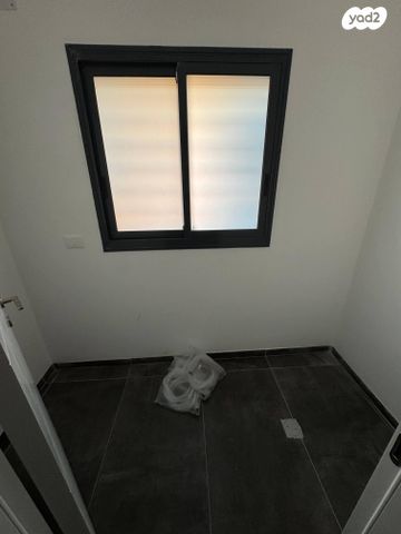 דירה, הרב פרץ ציוני 5, מרכז העיר, עפולה