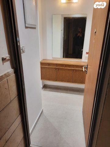 דירה, מסילת ישרים 7, מחנה יהודה - לב העיר, ירושלים