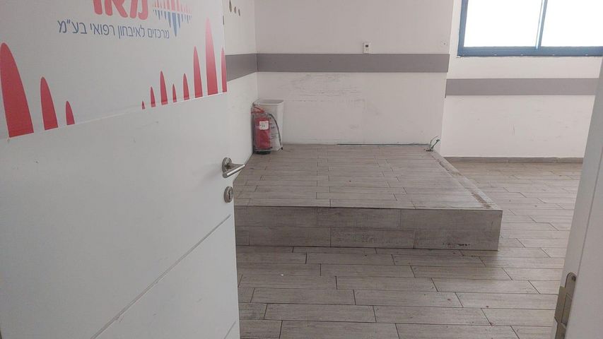 משרדים, דרך בר יהודה 195, אזור תעשיה, נשר