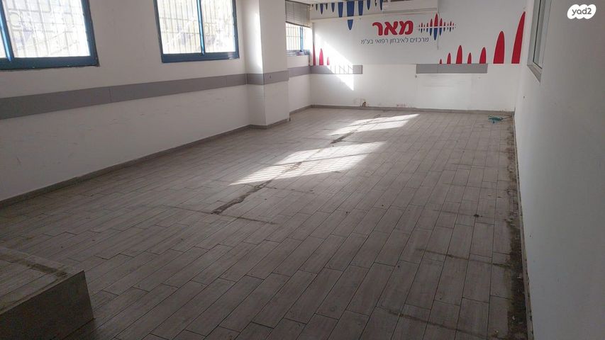 משרדים, דרך בר יהודה 195, אזור תעשיה, נשר