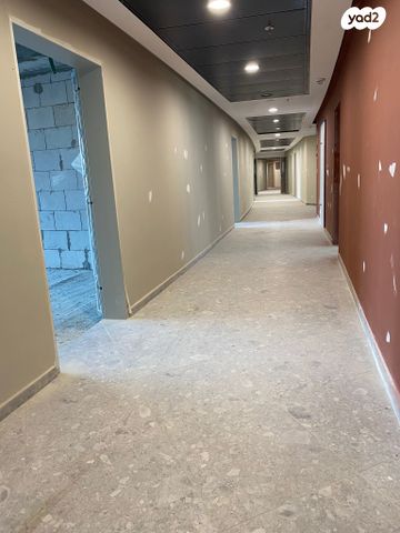 משרדים, שדרות גיבורי ישראל 48, אזור תעשיה ספיר, נתניה