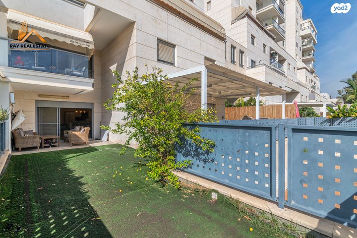 דירת גן, שדרות ז'בוטינסקי 3, נווה אילן - אזרחי, יבנה