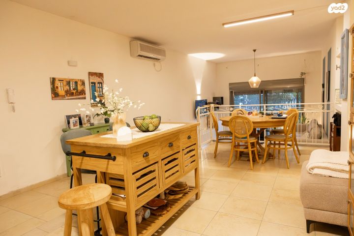 דירת גן, גדרה