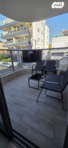 דירה, משה הס, רסקו א', חולון