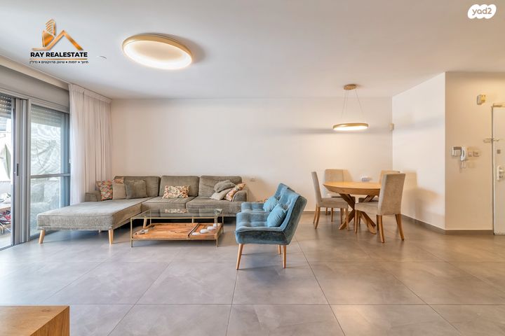 שדרות ז'בוטינסקי 3