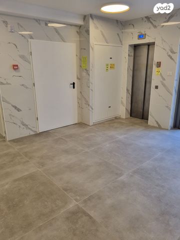 דירה, מרכז העיר, קרית אתא