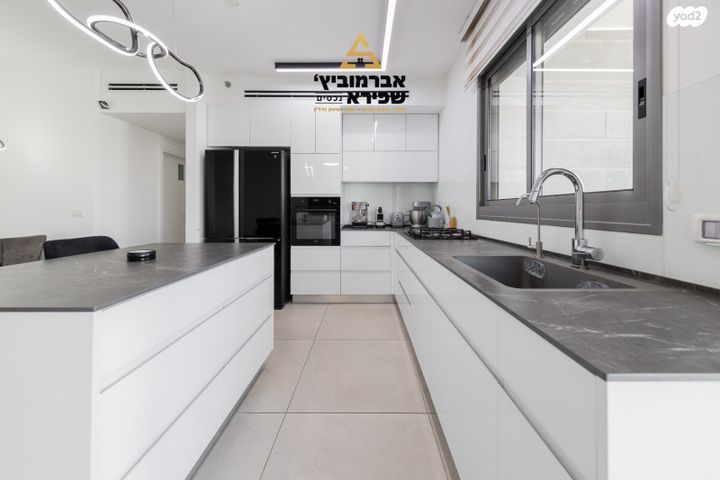 דירה, שניר, הפארק, חדרה