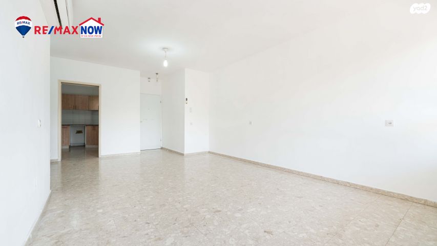 דירה, הדגן 17, קרית כרמים, ראשון לציון