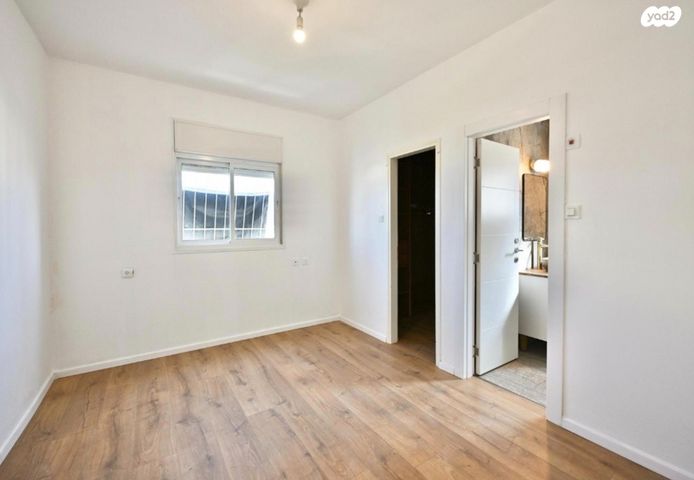 דירה, הצופים, נעורים, ראשון לציון