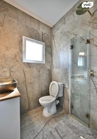 דירה, הצופים, נעורים, ראשון לציון