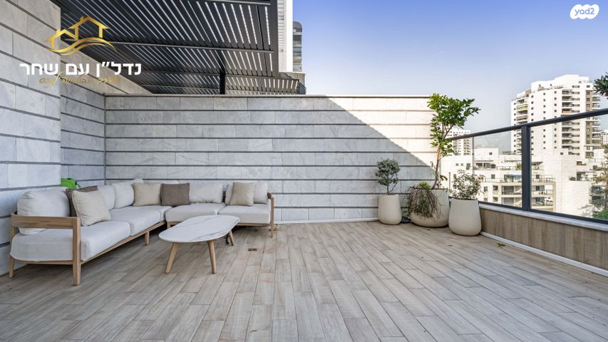 גג/ פנטהאוז, שדרות יצחק שמיר, צריפין החדשה, באר יעקב