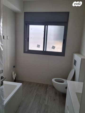 דירה, מרכז העיר, קרית אתא