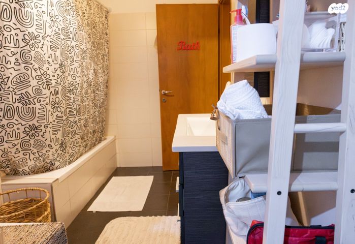 דירת גן, גדרה