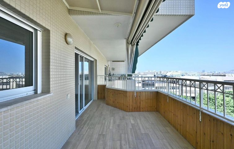 דירה, הצופים, נעורים, ראשון לציון