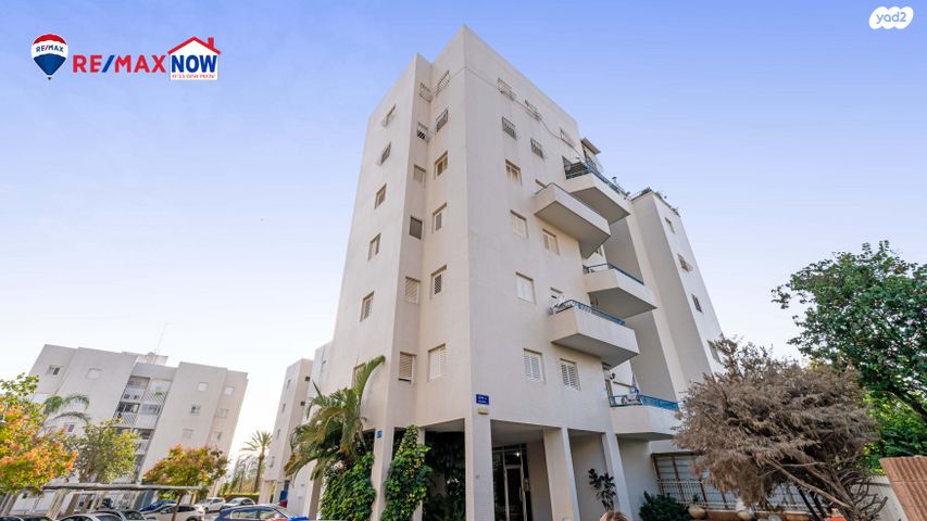 דירה, הדגן 17, קרית כרמים, ראשון לציון