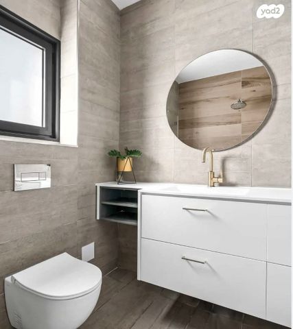 דירה, רעננה