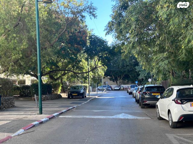 דירה, רבקה גובר 3, ראשונים, כפר סבא