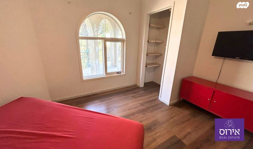 בית פרטי/ קוטג', שבעת המינים, כפר ורדים