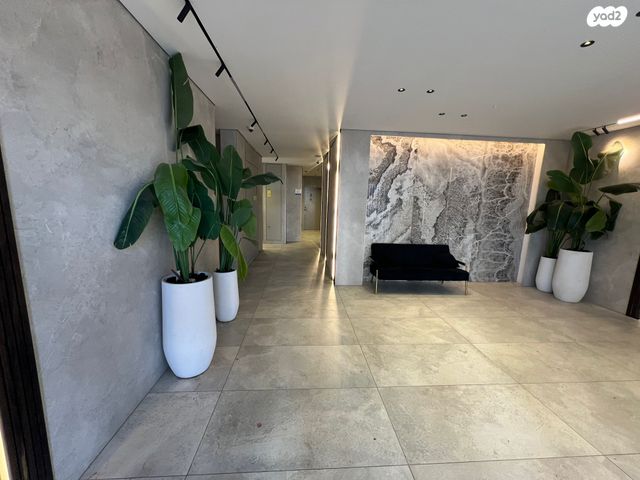 דירה, אריאל שרון, נווה שרון / שער העיר, נתיבות