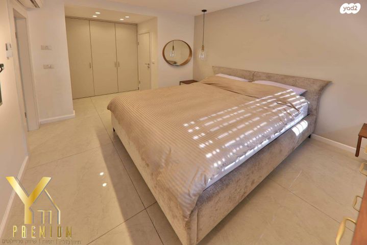 דירת גן, הרב עוזיאל, מוצקין הותיקה, קרית מוצקין