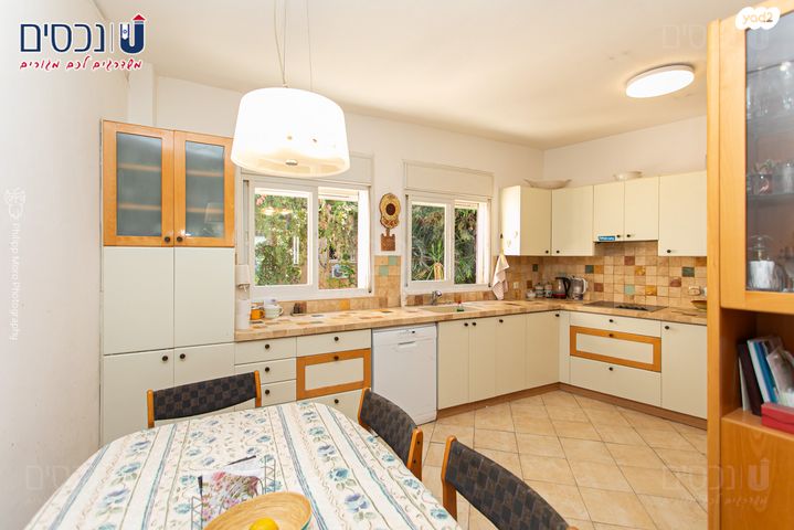 דירת גן, כרמליה, חיפה