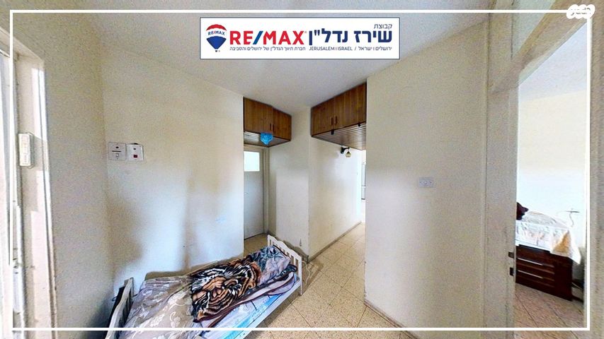 דירה, יגאל אלון 10, רמות, ירושלים