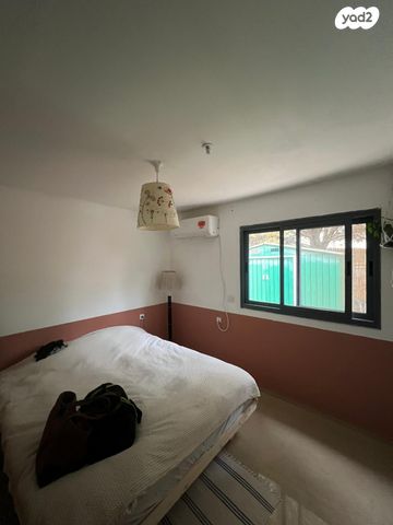 דו משפחתי, דרך האלון 119, קציר