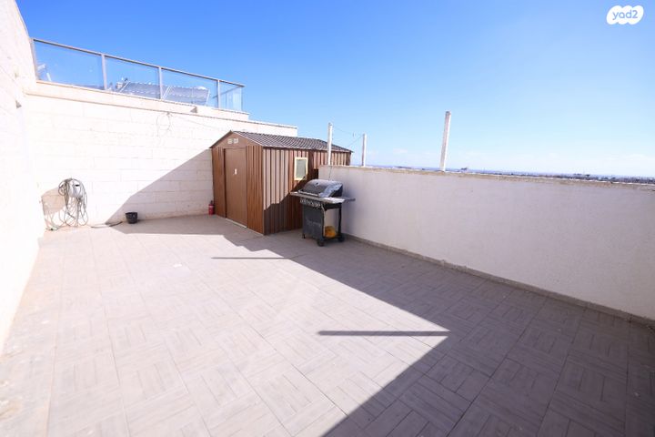 גג/ פנטהאוז, קרית מנחם, אופקים