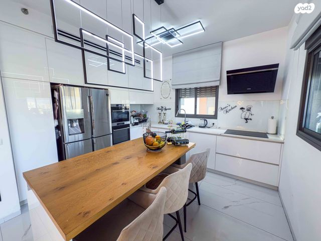 דירה, הגפן, קרית ביאליק