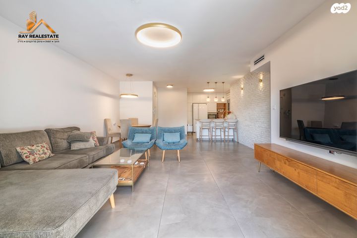 דירת גן, שדרות ז'בוטינסקי, נווה אילן - אזרחי, יבנה