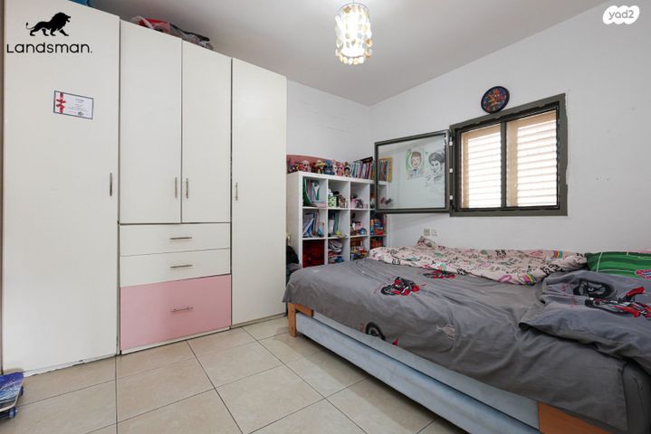 דירה, הגולן 9, קרית השרון, נתניה