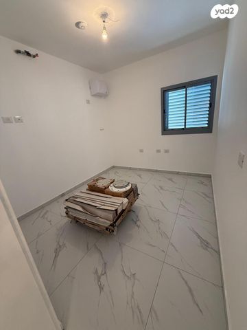 דירה, ש"י עגנון, שיכון רסקו, קרית אונו