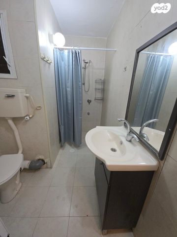 דירה, יהודה הלוי 5, דוד רזיאל, קרית שמונה