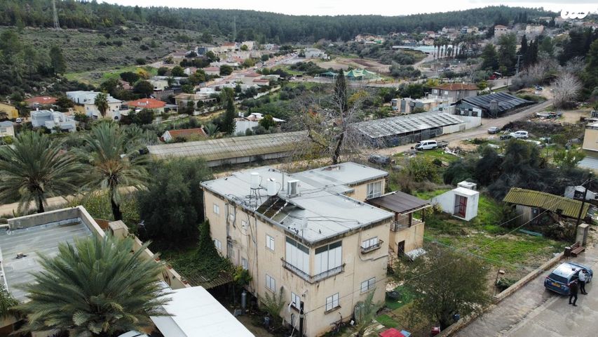 משק חקלאי/ נחלה, הכלנית, תרום