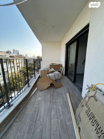 דירה, המרי, שינקין, גבעתיים