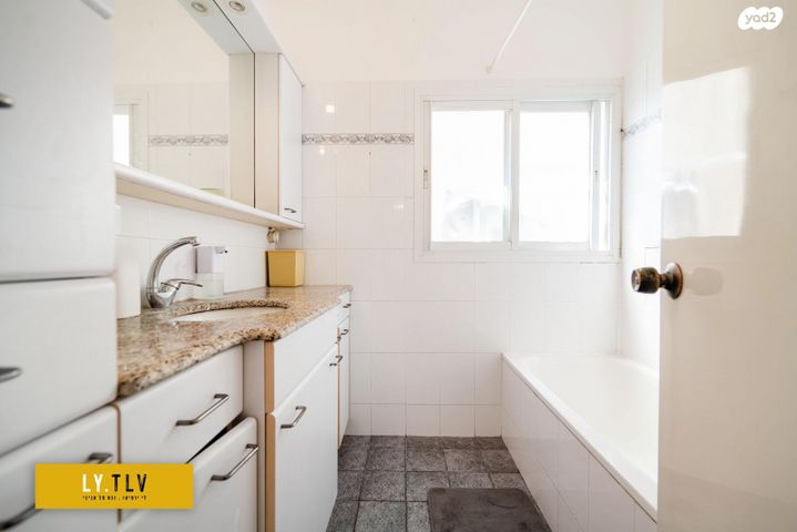 דירה, הזוהר 3, בבלי, תל אביב יפו