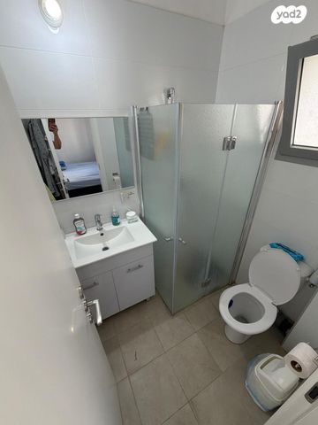 דירה, נווה שרון / שער העיר, נתיבות