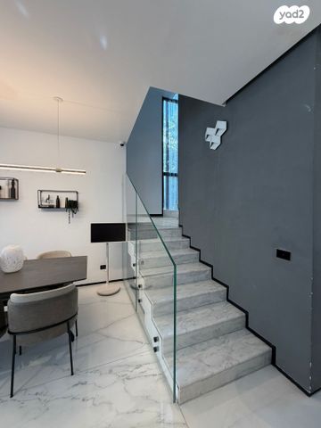 בית פרטי/ קוטג', יאיר רוזנבלום, קרית אילון, חולון