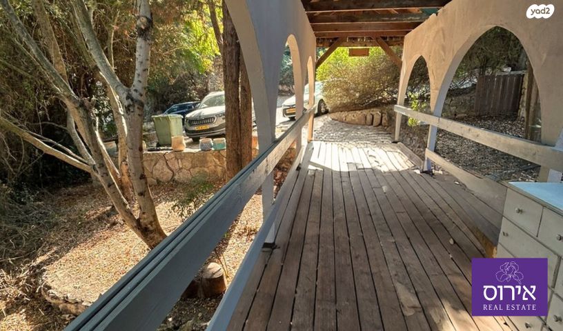 בית פרטי/ קוטג', שבעת המינים, כפר ורדים