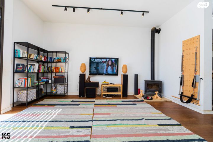 דו משפחתי, רמת אמיר, קדימה צורן