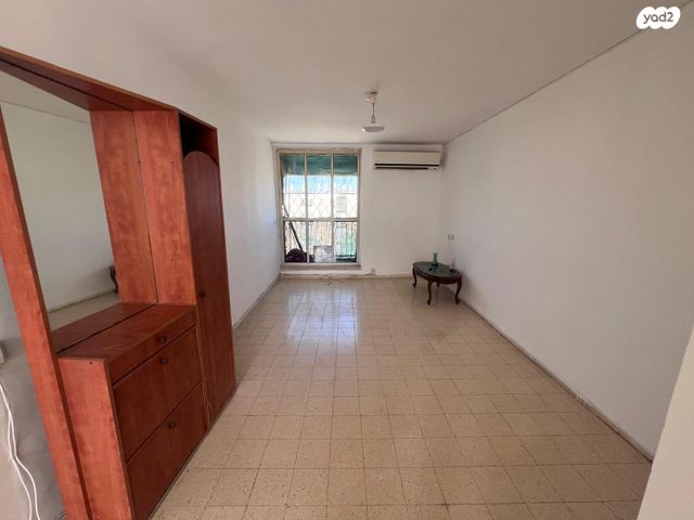 דירה, הצבי 95, שכונה ה', באר שבע