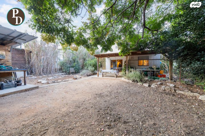 בית פרטי/ קוטג', הרקפות 10, צורן, קדימה צורן