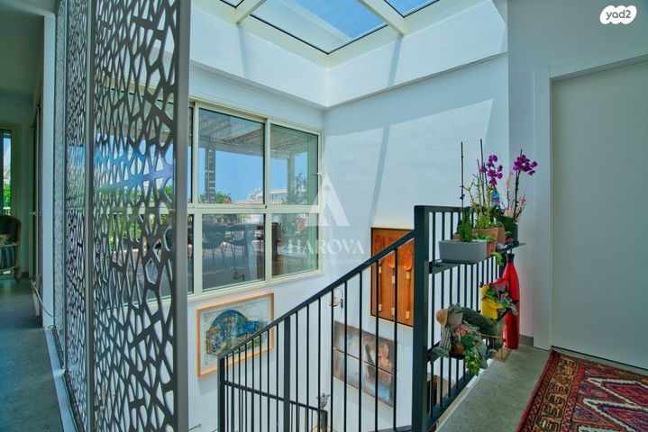 גג/ פנטהאוז, טולוז, עג'מי, גבעת העליה, תל אביב יפו