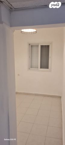 דירת גן, השלום, שיכון ג, טבריה