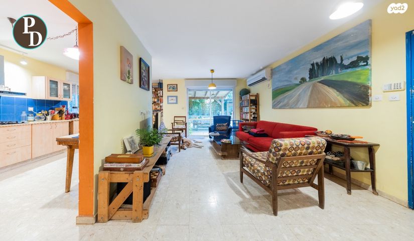 בית פרטי/ קוטג', הרקפות 10, צורן, קדימה צורן