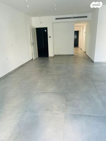 דירה, בארי, נתניה